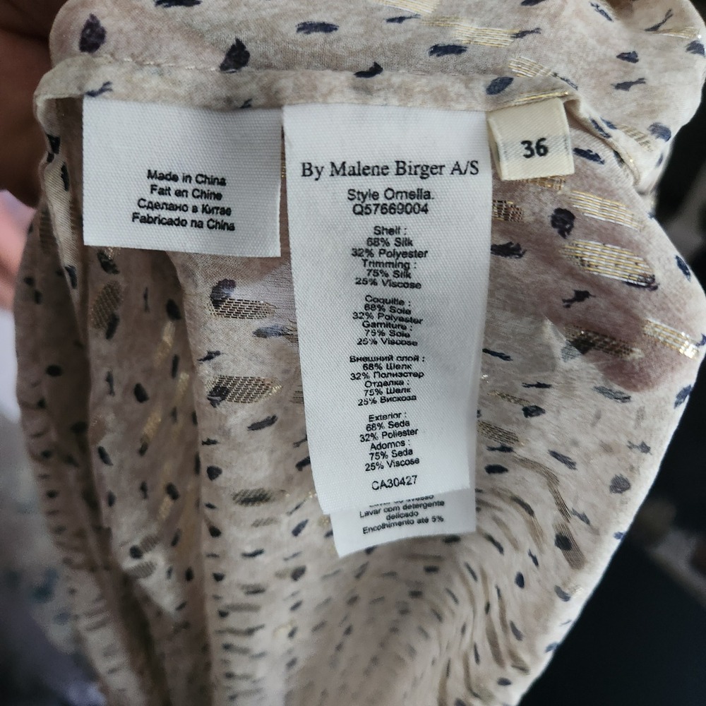 By‎ Malene Birger Omella Silk Blend Metallic Gold Print Top Beige 36 - Picture 4 of 5